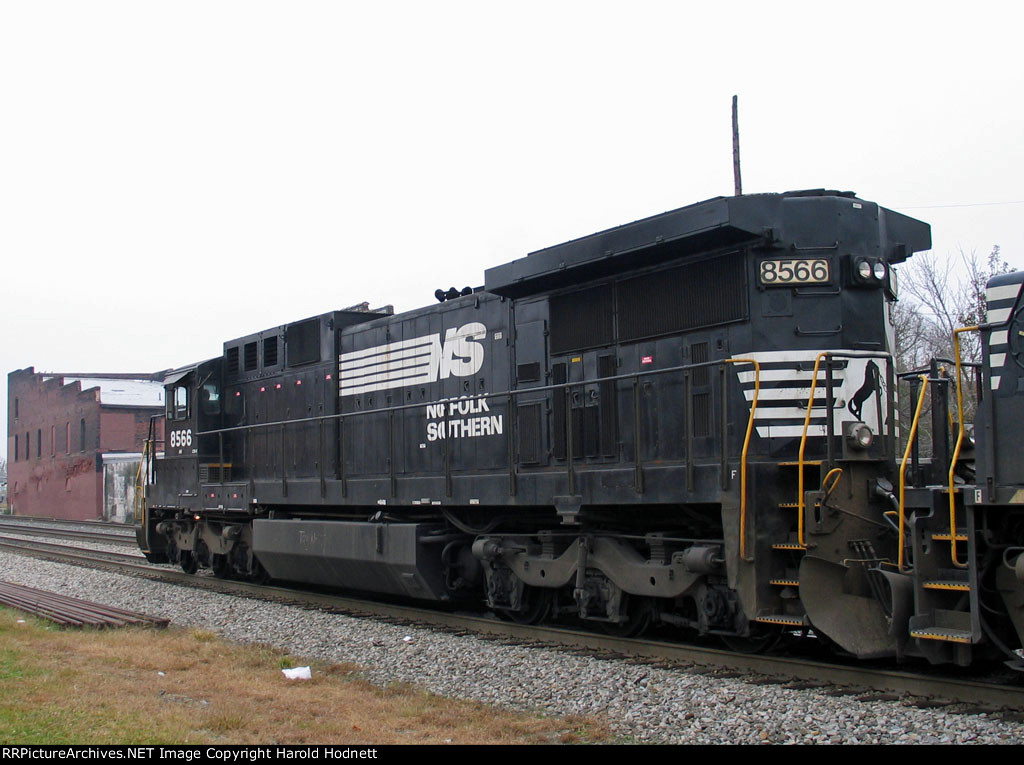 NS 8566